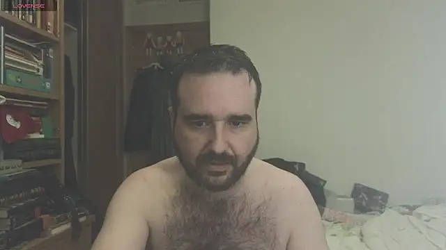 curiosillo83 online show from 22, 2, 2025