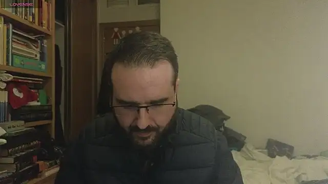 curiosillo83 online show from 24, 2, 2025