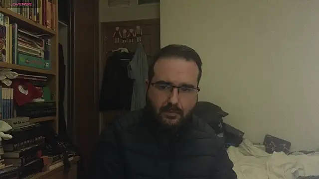 curiosillo83 online show from 24, 2, 2025