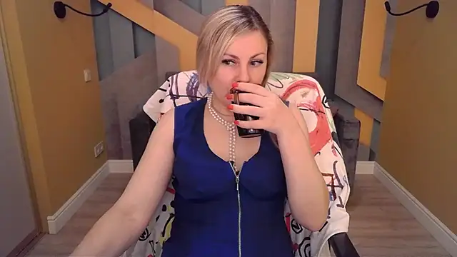 Snapshot of Candy_Long chatting on 6, 2, 2026 Candy Long online show from 6, 2, 2026