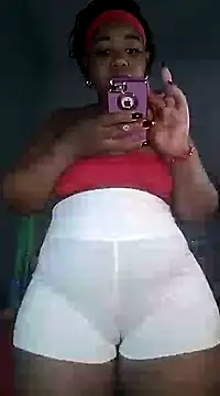 Snapshot of Sexypresh302 chatting on 6, 1, 2025 Sexypresh302 online show from 6, 1, 2025