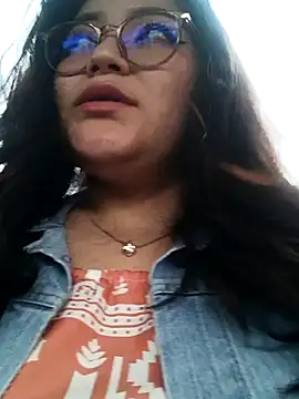 Sakura 0505 online show from 6, 2, 2025