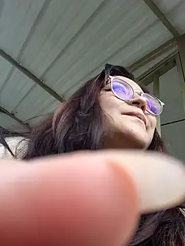 Sakura 0505 online show from 20, 2, 2025