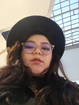 Sakura 0505 online show from 26, 2, 2025