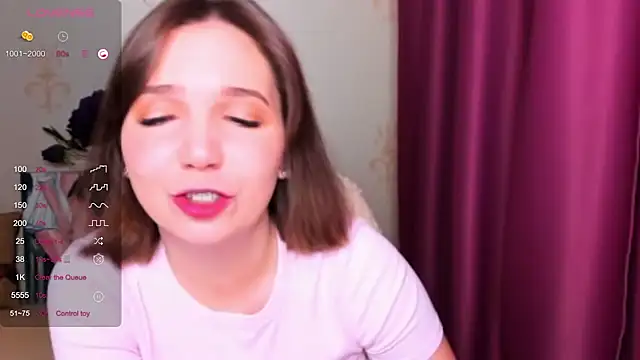 KindHazelHere  online show from 11, 3, 2025