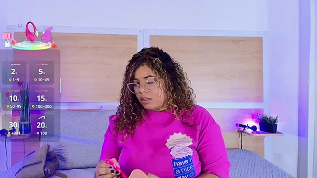  nickypurple  online show from 15, 9, 2025