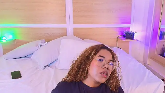  nickypurple  online show from 27, 2, 2026