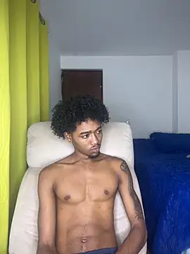 Snapshot of matatanlove chatting on 7, 11, 2025 matatanlove online show from 7, 11, 2025