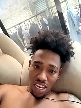 Snapshot of matatanlove chatting on 17, 12, 2025 matatanlove online show from 17, 12, 2025