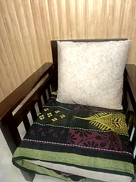 Snapshot of Priyana_Chopra chatting on 24, 11, 2025 Priyana Chopra online show from 24, 11, 2025