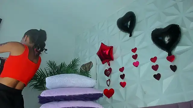 Hellen Sky online show from 9, 4, 2026