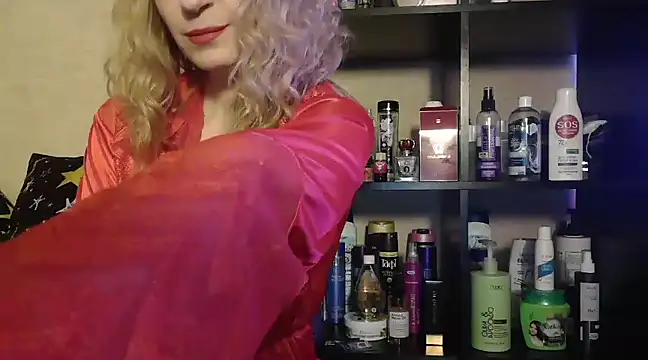 Natasha Nannette online show from 12, 2, 2025