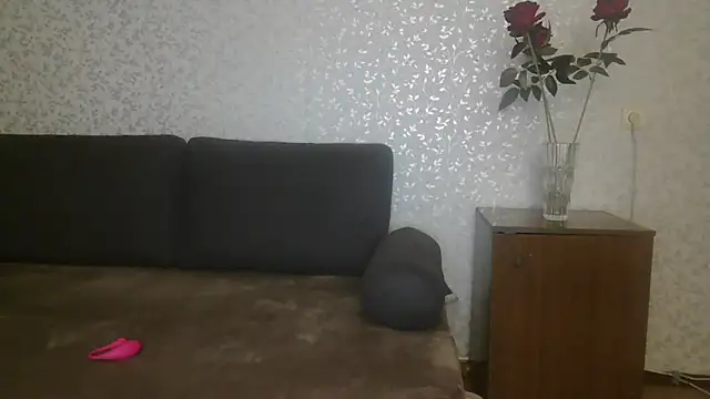 Natasha Nannette online show from 31, 3, 2026