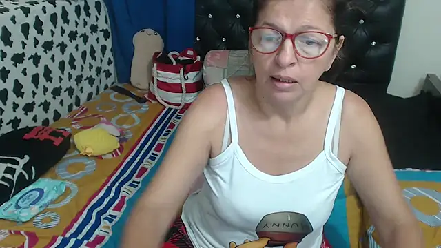 Snapshot of jellyfishhot chatting on 1, 6, 2026 jellyfishhot online show from 1, 6, 2026