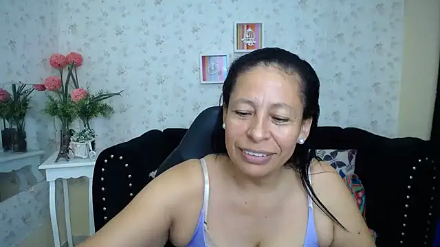 Snapshot of mature_martina chatting on 15, 2, 2025 mature martina online show from 15, 2, 2025