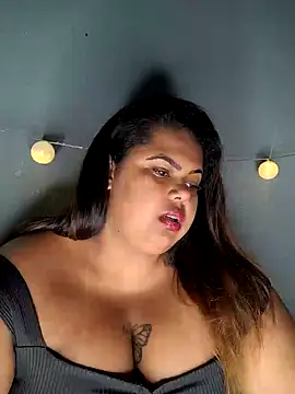 Snapshot of biancabombombbw chatting on 31, 1, 2025 biancabombombbw online show from 31, 1, 2025