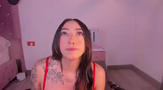 Snapshot of isa_red_hair chatting on 10, 1, 2025 isa red hair online show from 10, 1, 2025