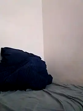 Snapshot of pretty-donna chatting on 16, 11, 2025 pretty-donna online show from 16, 11, 2025