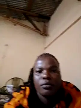 Snapshot of pretty-donna chatting on 14, 2, 2026 pretty-donna online show from 14, 2, 2026