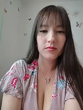 Snapshot of Belly_Rosse chatting on 15, 7, 2026 Belly Rosse online show from 15, 7, 2026