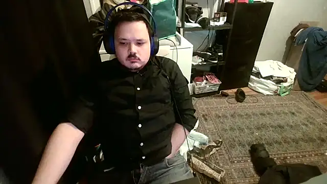 Snapshot of Bebemickey75 chatting on 8, 3, 2025 Bebemickey75 online show from 8, 3, 2025