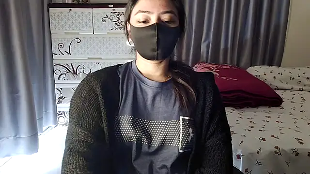 Snapshot of Sima--Roy chatting on 10, 1, 2026 Sima--Roy online show from 10, 1, 2026