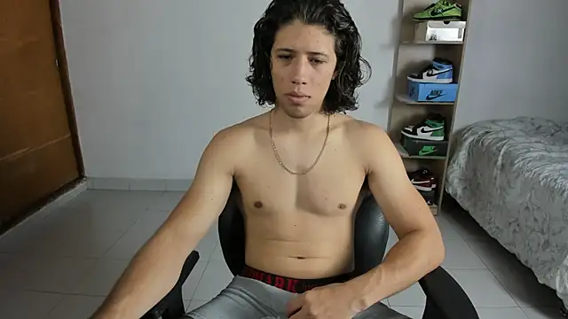 imtonny19 online show from 15, 2, 2025