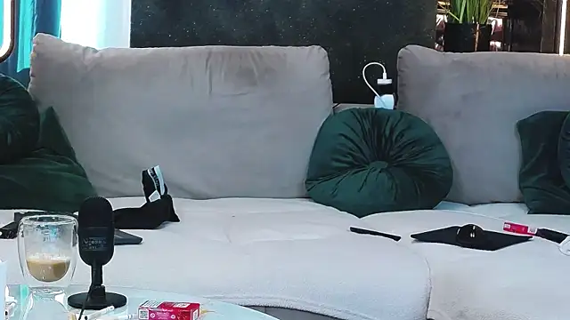 Snapshot of masterkingofmusclee chatting on 20, 1, 2025 masterkingofmusclee online show from 20, 1, 2025