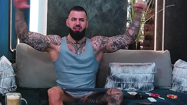 Snapshot of masterkingofmusclee chatting on 6, 3, 2025 masterkingofmusclee online show from 6, 3, 2025