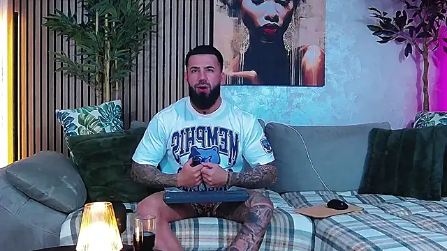 masterkingofmusclee online show from 15, 4, 2026