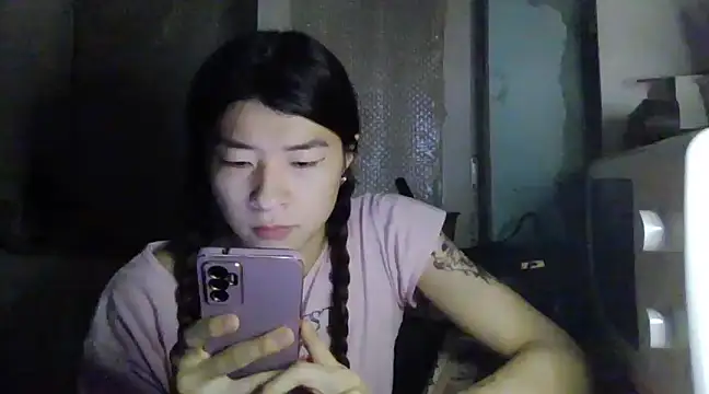 CarlyJoy online show from 18, 3, 2025