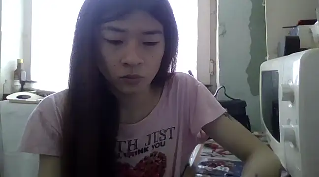 CarlyJoy online show from 20, 3, 2025