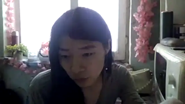 CarlyJoy online show from 24, 11, 2025