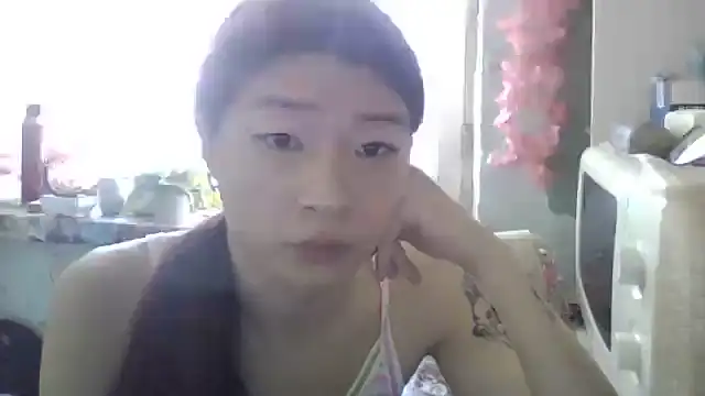 CarlyJoy online show from 8, 7, 2026