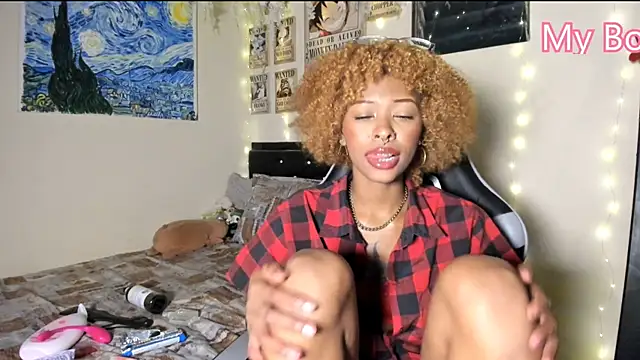 Cristal Jonasxh online show from 18, 2, 2025