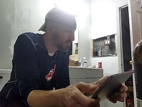 Bi curious86 online show from 6, 2, 2026