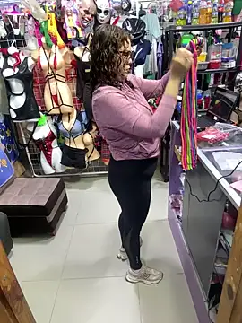 ROSALIALUCY online show from 25, 10, 2025