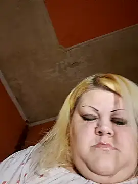 Snapshot of ducicsajsziii chatting on 6, 12, 2024 ducicsajsziii online show from 6, 12, 2024