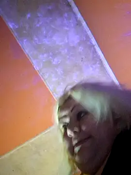 Snapshot of ducicsajsziii chatting on 6, 3, 2025 ducicsajsziii online show from 6, 3, 2025