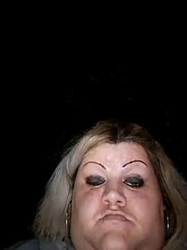 Snapshot of ducicsajsziii chatting on 13, 10, 2025 ducicsajsziii online show from 13, 10, 2025