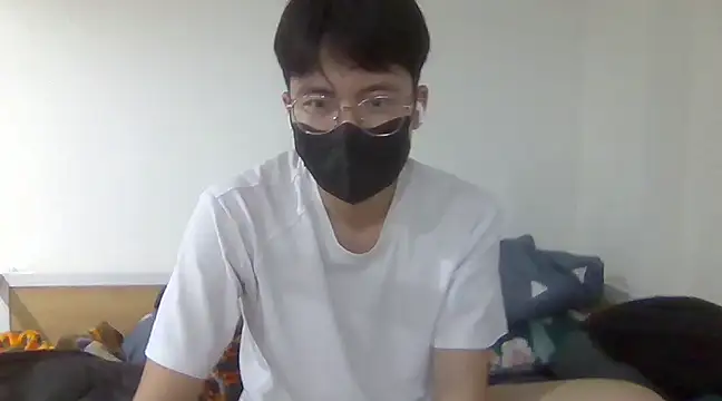 Gwencloudy online show from 9, 3, 2025