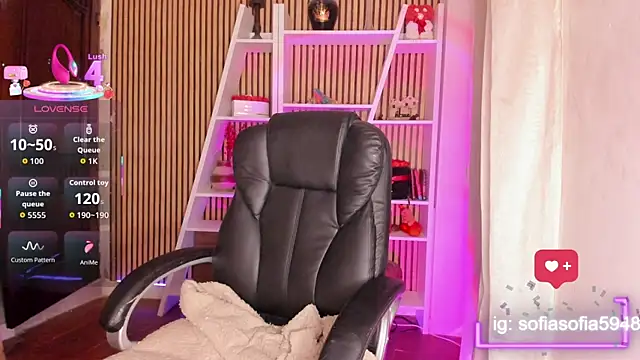 sofiah  online show from 4, 3, 2026