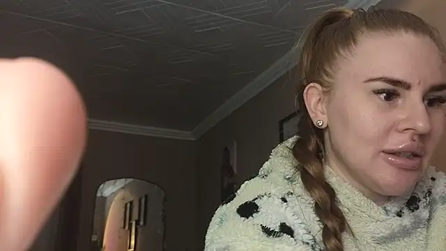 Snapshot of alexababy chatting on 13, 12, 2025 alexababy online show from 13, 12, 2025