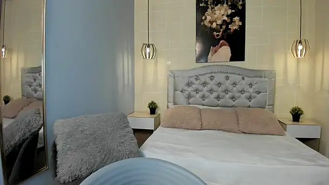 ayshel   online show from 20, 2, 2025