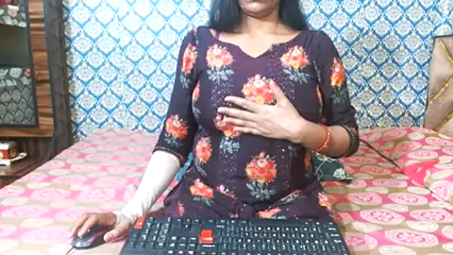 nikitahot3 online show from 20, 11, 2025