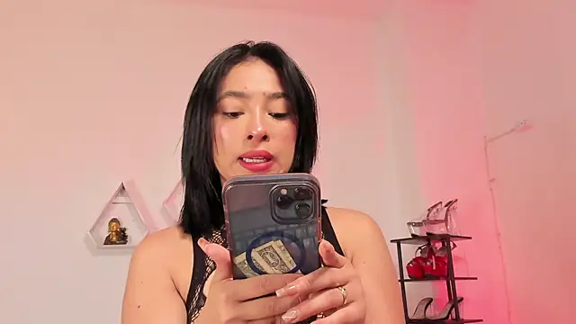 valerycolins online show from 13, 1, 2026