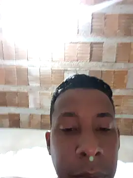 Snapshot of jhonjhon2131 chatting on 4, 10, 2025 jhonjhon2131 online show from 4, 10, 2025