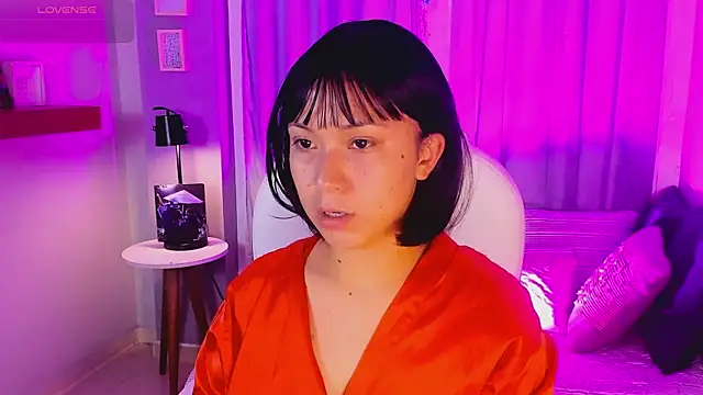 CoralineRicce  online show from 24, 1, 2025