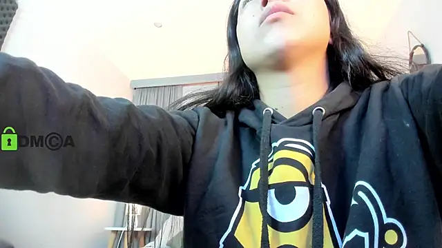 CoralineRicce  online show from 23, 9, 2025