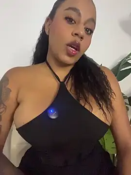 charlotteeruss online show from 28, 2, 2026